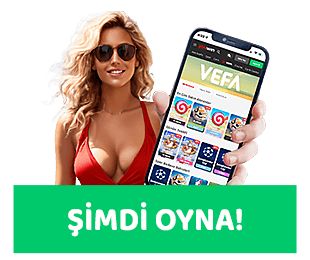 Mobil cihaz ekranında oyun arayüzü gösteren kadın karakter ve şimdi oyna butonu